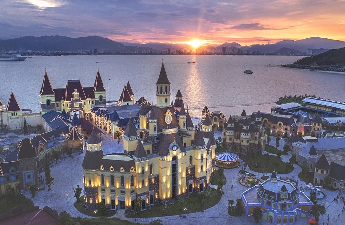 Vinpearl Nha Trang - one of the Christmas destinations in Nha Trang not to be missed