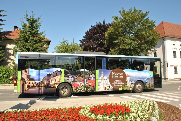 Xe bus Hop on ở thủ đô của Slovenia du lịch Slovenia