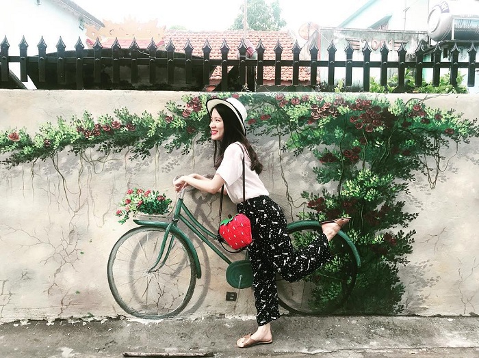 Canh Duong is a beautiful mural village in Vietnam