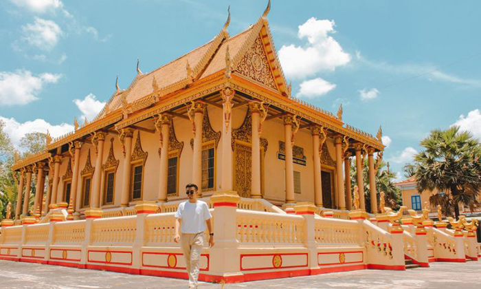 Visit Kh'leang Pagoda - The oldest temple 