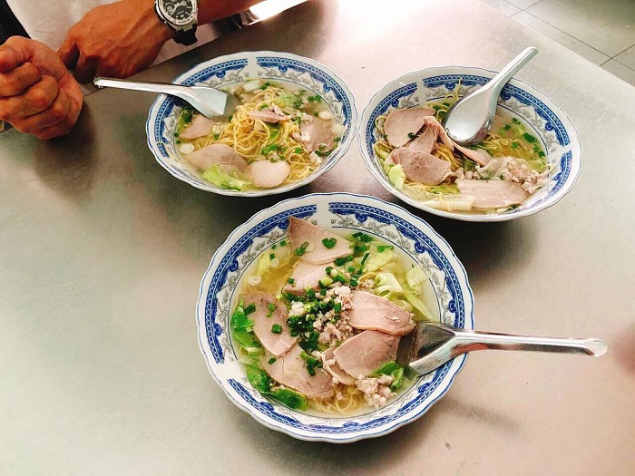 Delicious breakfast restaurant in Vung Tau - famous noodles