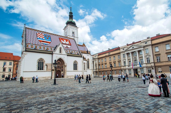 Quảng trường ở Zagreb - điểm đến du lịch Balkan