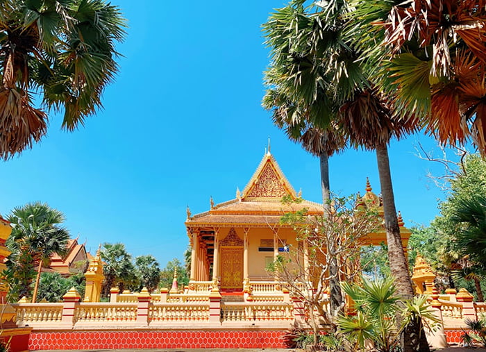 Visiting Kh'leang Pagoda - Ornamental decoration