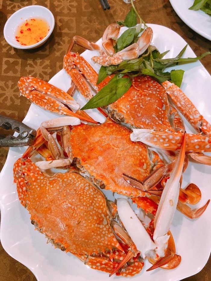 Phố hải sản Nguyễn Tất Thành - con đường ẩm thực ở Nha Trang không thể bỏ qua 