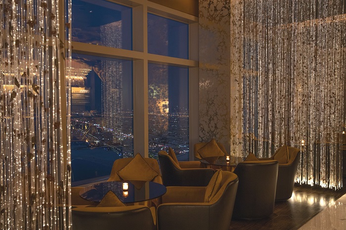 Tầm nhìn tuyệt đẹp ra thành phố - khách sạn đẹp nhất ở Trung Đông