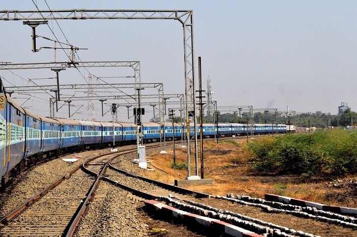 Dibrugarh – Kanyakumari Vivek Express - trải nghiệm tàu hỏa ở Ấn Độ