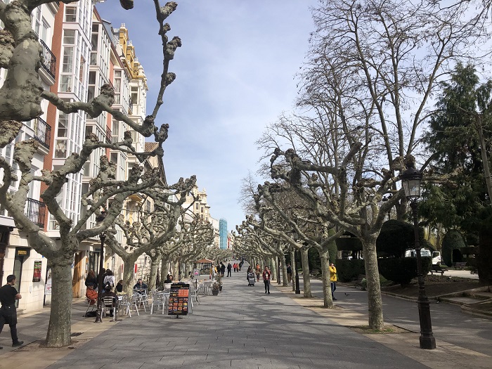 Paseo del Espolón - Du lịch Burgos