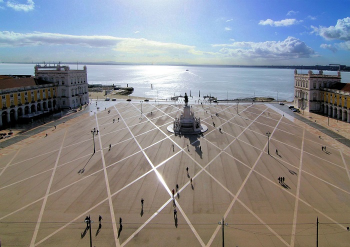 Praça do Comércio - Du lịch Lisbon