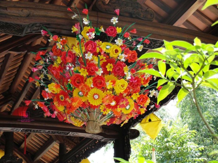 làng hoa giấy Thanh Tiên xứ Huế nơi lưu giữ bí thuật làm hoa cổ