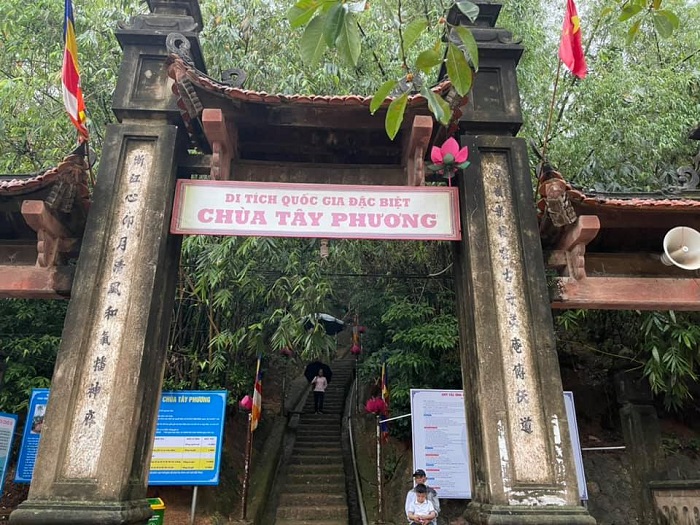 chùa Hang Mai Núi Dinh - chùa Tây Phương