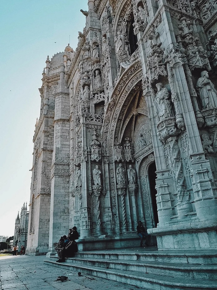 Tu viện Jerónimos - du lịch Lisbon