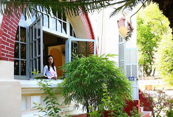 Biệt thự Cầu Đá là dinh thự của vua Bảo Đại ở Nha Trang