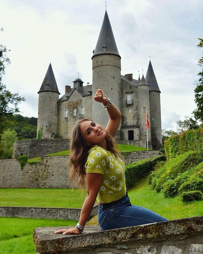 Giới thiệu về lâu đài Vêves Bỉ