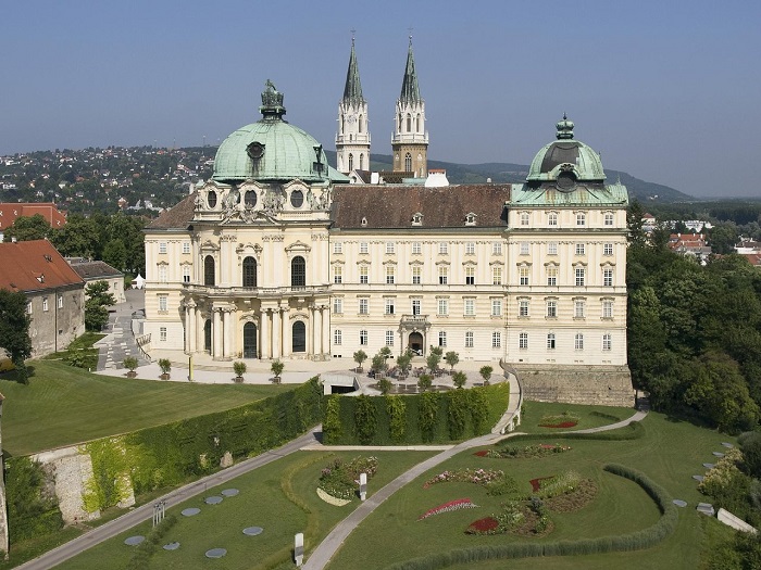Lịch sử của tu viện Klosterneuburg