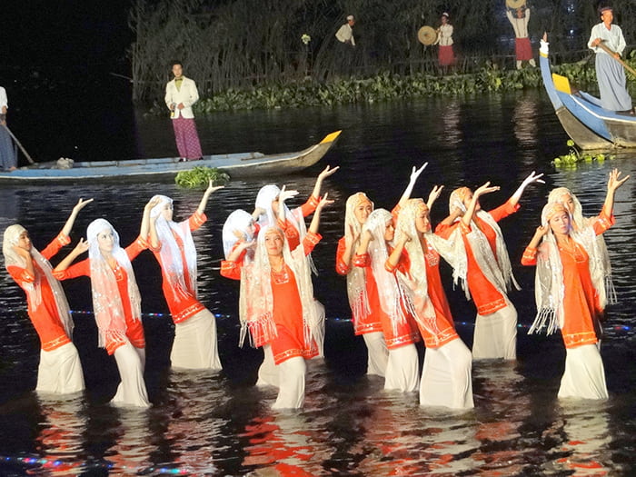 check in Búng Bình Thiên An Giang - Lễ hội Liên hoan Văn hóa
