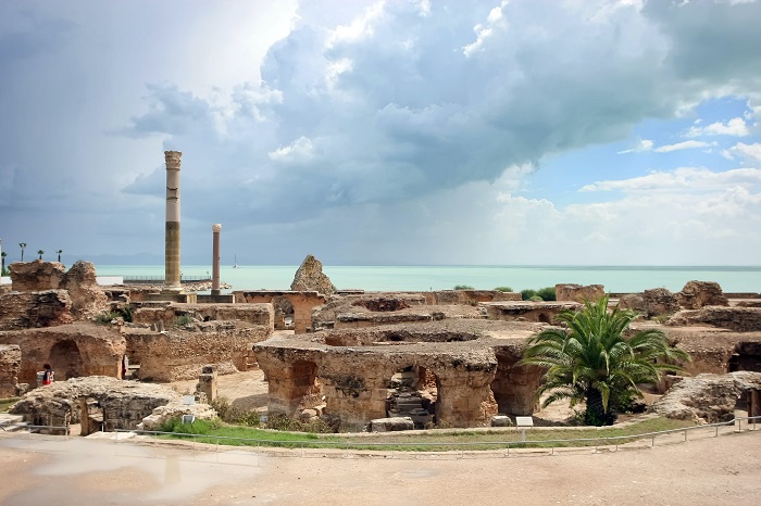 Phòng tắm của Antoninus là điểm tham quan ở Thủ đô Tunis Tunisia