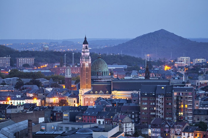 Vẻ đẹp của thành phố Charleroi Bỉ 