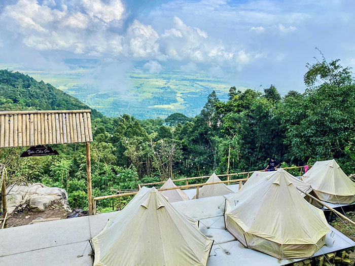 Thiên Cẩm Sơn Camping - homestay núi Cấm - View núi đồi 