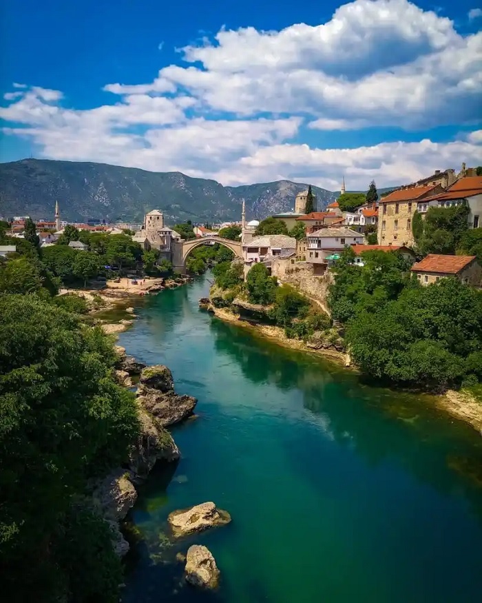 Kinh nghiệm du lịch Bosnia và Herzegovina
