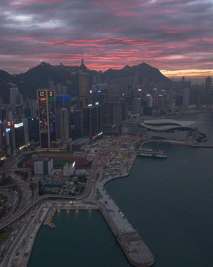Victoria là một trong những bến cảng đẹp nhất thế giới nằm ở Hồng Kông