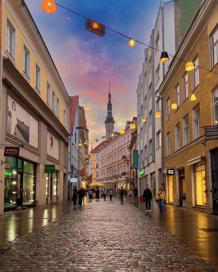 Dạo quanh phố cổ Vanalinn - du lịch Tallinn