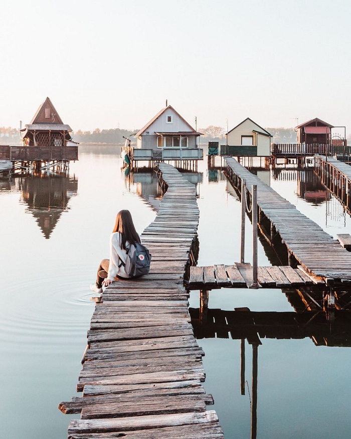 Ngôi nhà nổi ở hồ Bokodi Hungary