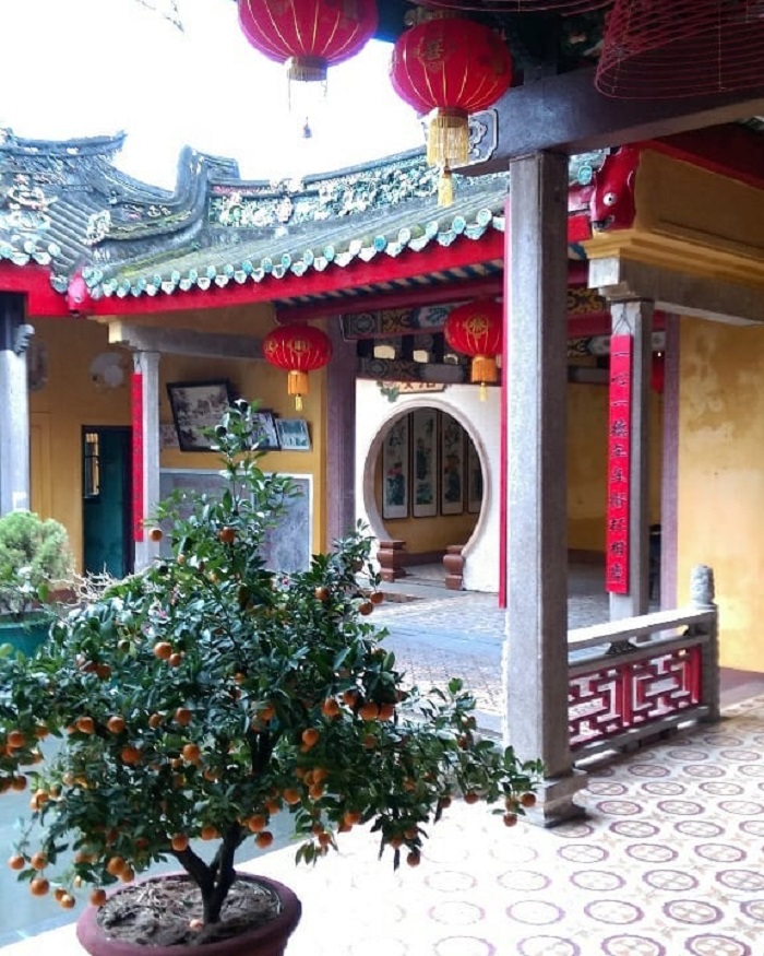 Hội Quán Triều Châu là hội quán người Hoa ở Việt Nam có kiến trúc đẹp