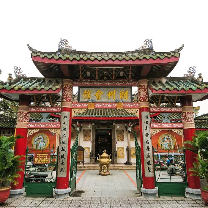 Hội Quán Triều Châu là hội quán người Hoa ở Việt Nam là điểm đến nổi tiếng