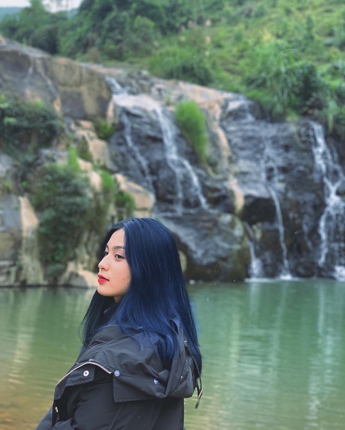 Yen Binh Yen Bai district has the romantic O Do waterfall