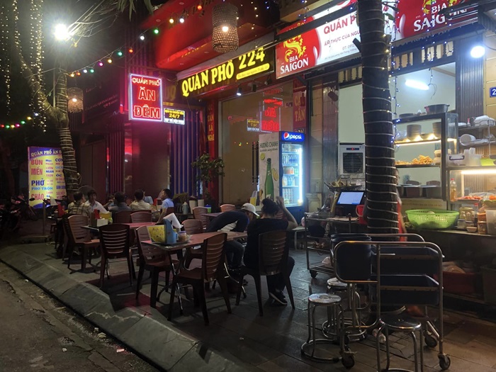 quán ăn đêm ở Ninh Bình - quán Phố