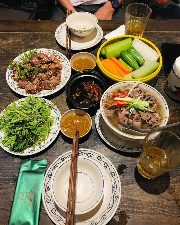 delicious restaurant Cau Giay - Quan Moc Young Beef