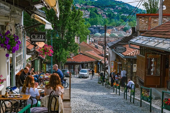 Đường phố ở Sarajevo - Kinh nghiệm du lịch Bosnia và Herzegovina