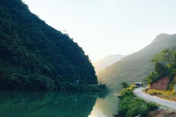 Những dòng sông đẹp ở Hà Giang cảnh sắc mơ màng như tranh