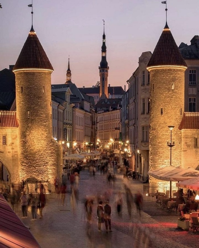 Trung tâm phố cổ Tallinn - du lịch Tallinn