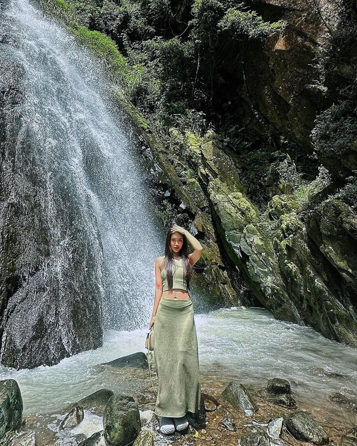 thác nước ở Tam Đảo - Thác Bạc