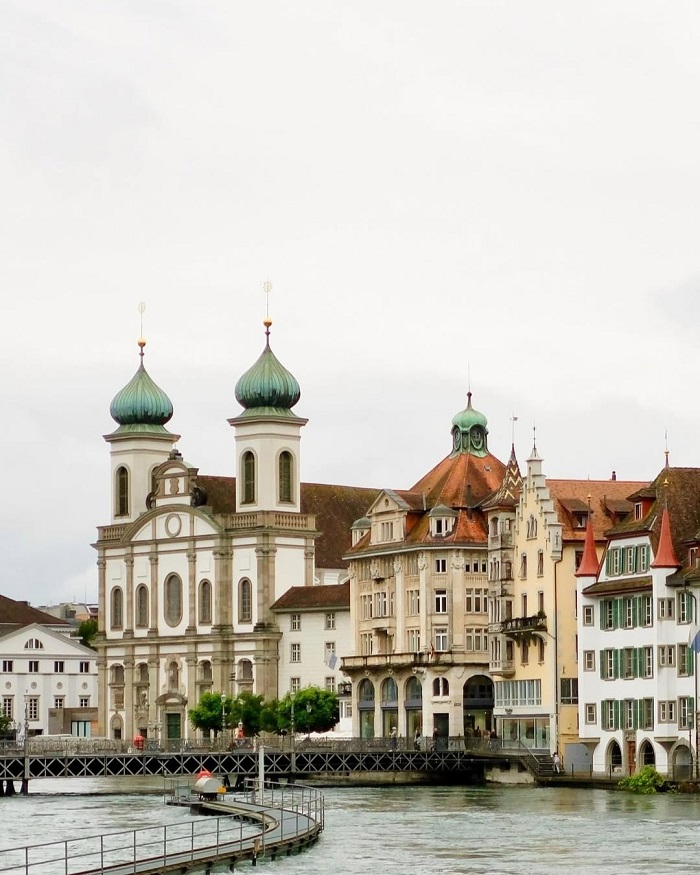 Lucerne là một trong những cố đô đẹp nhất châu Âu đầy chất cổ kính