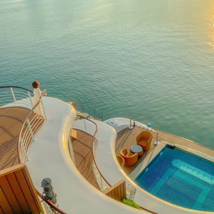 kinh nghiệm đi du thuyền vịnh Lan Hạ - Du thuyền 5 sao Capella