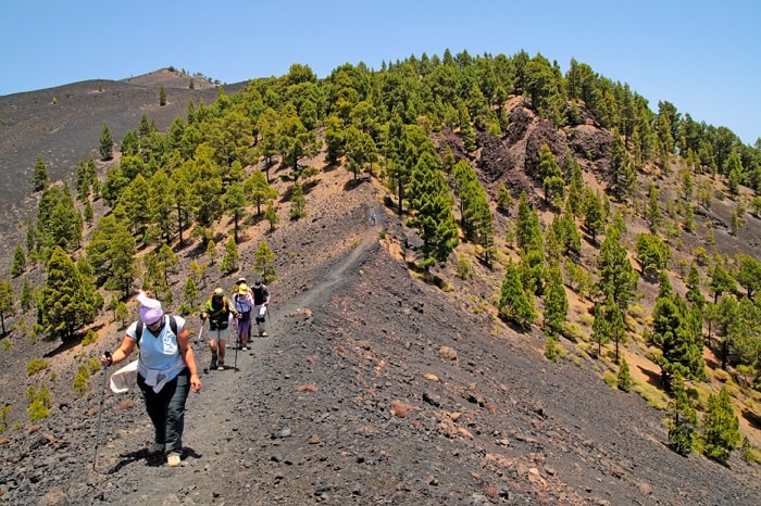 Tuyến đường Núi lửa là điểm tham quan nổi bật ở công viên Quốc gia Timanfaya