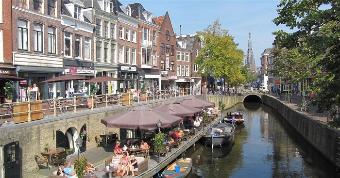 Khám phá thành phố Leeuwarden Hà Lan