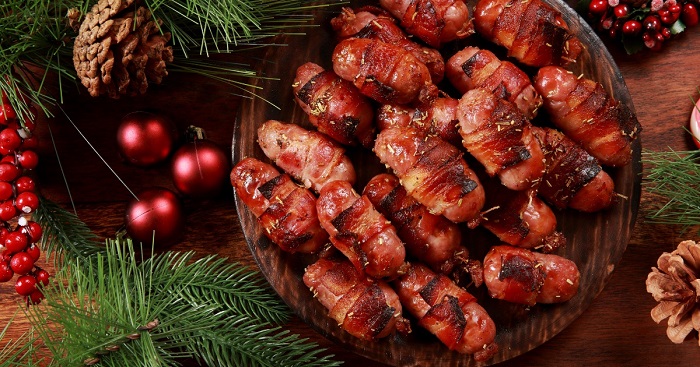 Món ăn Giáng sinh ở Anh không thể thiếu Xúc xích bọc thịt xông khói