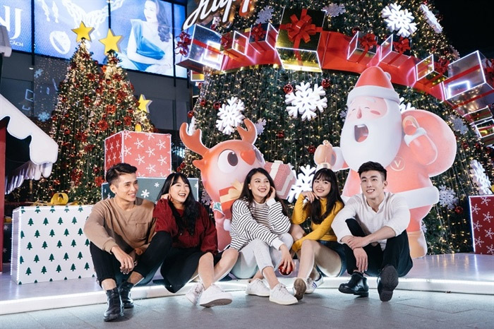 Top các địa điểm chơi Noel ở Hà Nội năm 2019 cực vui cập nhật mới nhất