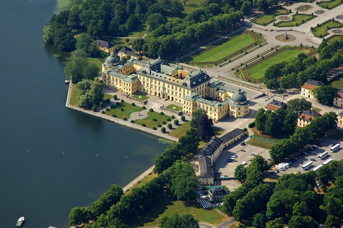cung-dien-hoang-gia-Drottningholm2