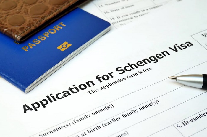 Mọi Điều Bạn Chưa Biết Về Tấm Vé Thông Hành Quyền Lực: Visa Schengen