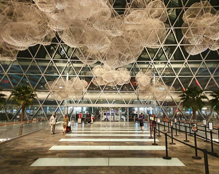 Vì Sao Jewel Changi Airport Là Địa Điểm Du Lịch Singapore Không Thể Bỏ Lỡ?