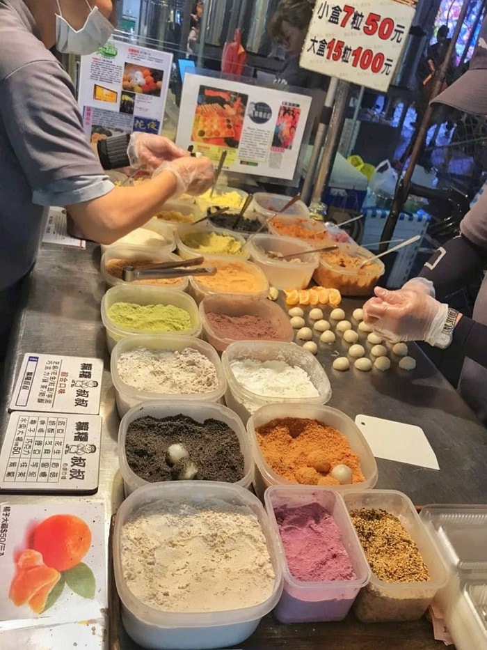 mochi - món bánh thơm ngon tại chợ đêm Hoa Viên Đài Nam