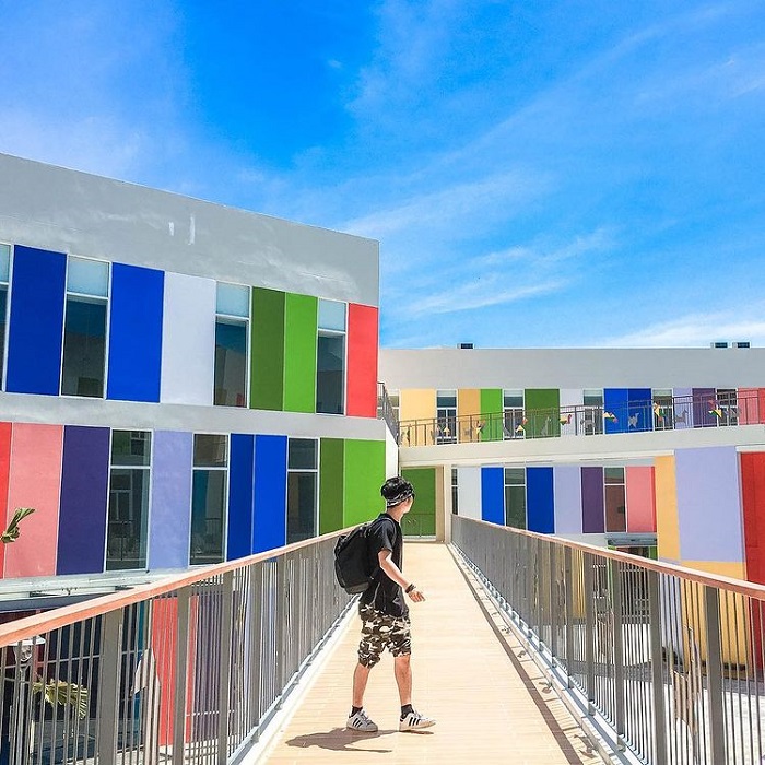 Colorful building in Da Nang children's cultural palace