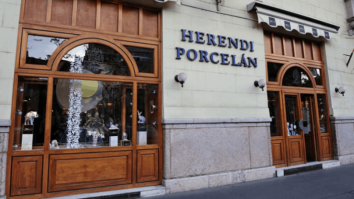 Những địa điểm mua sắm ở Budapest - Herend Porcelain