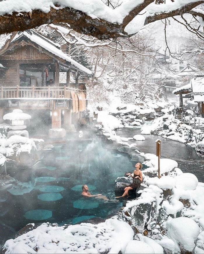 du lịch Nhật Bản tháng 1 - trải nghiệm tắm onsen