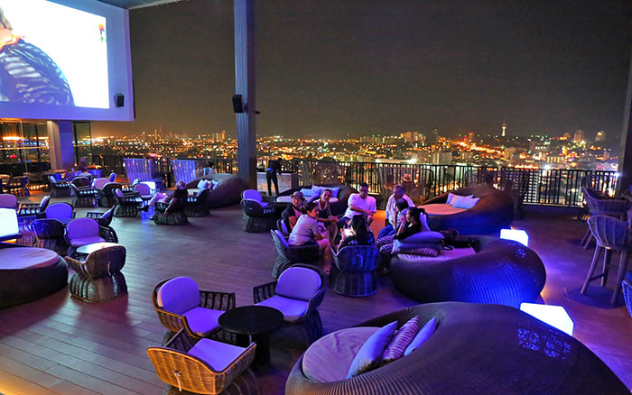 Nightlife venues in Pattaya - choose the right bar