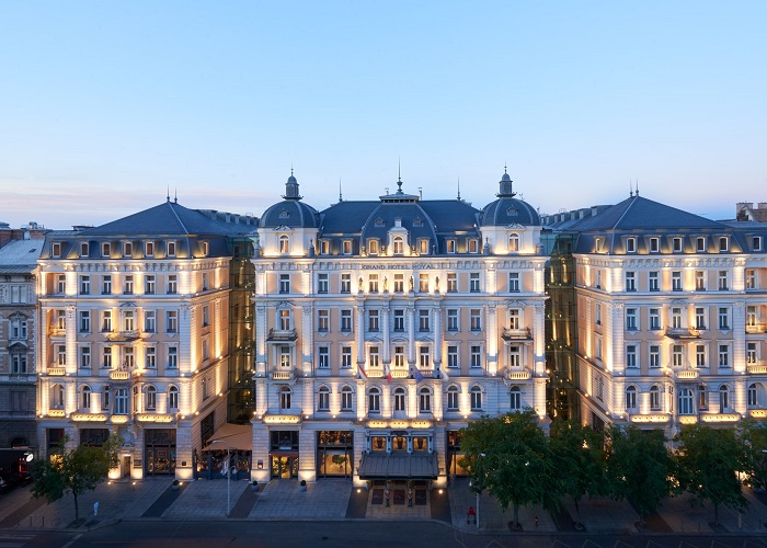 khách sạn ở Budapest - Corinthia Budapest